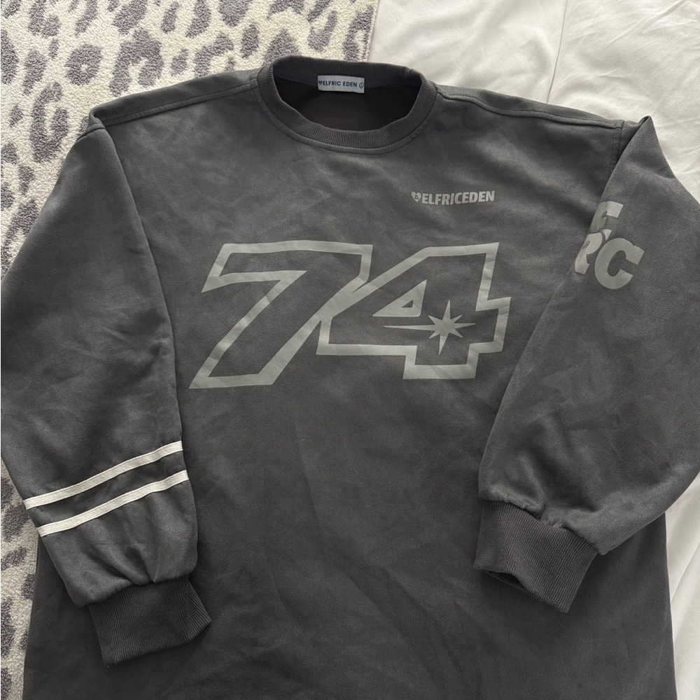 Aelfric Eden Charcoal Graphic Sweatshirt